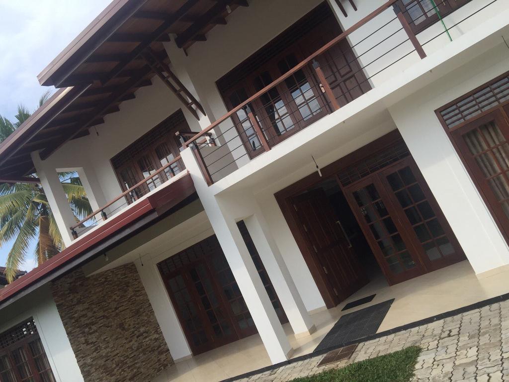 Hasara Villa One Polgasowita エクステリア 写真